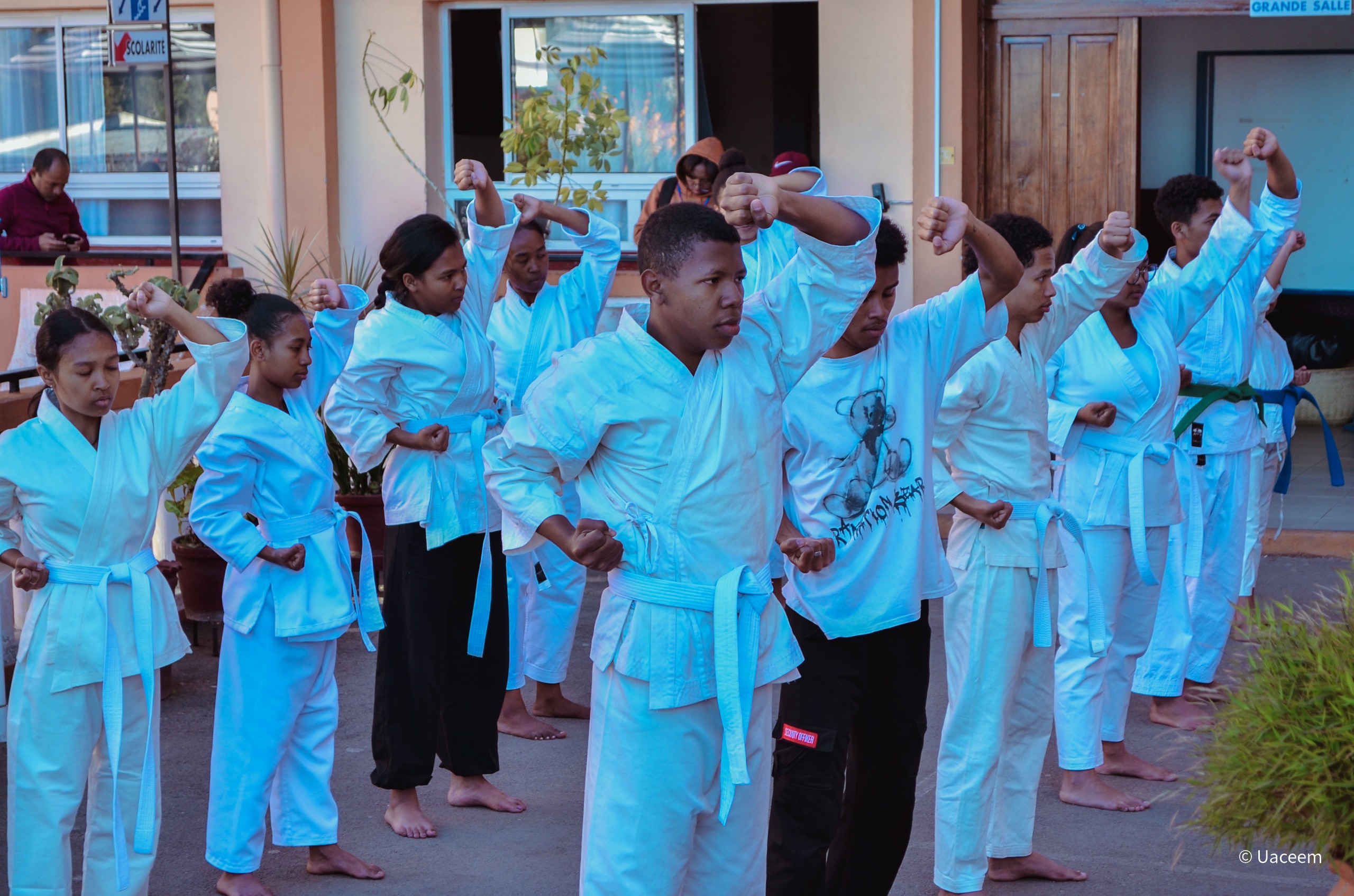 Étudiants souriants